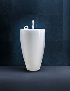 Freestanding Sinks
