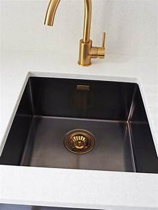 Sink Satin
